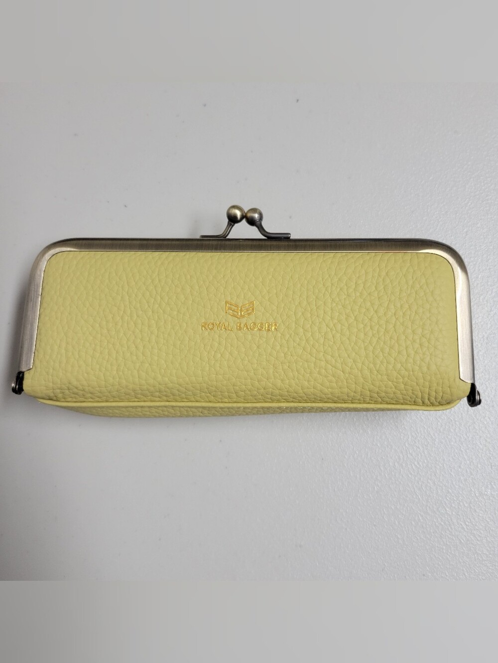 Royal Bagger Kiss-Lock Clutch/ Holder.